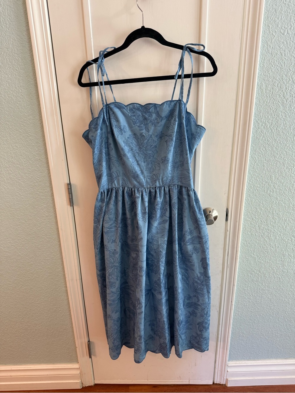 Ivy City Co Blue Floral Embroidered Dress